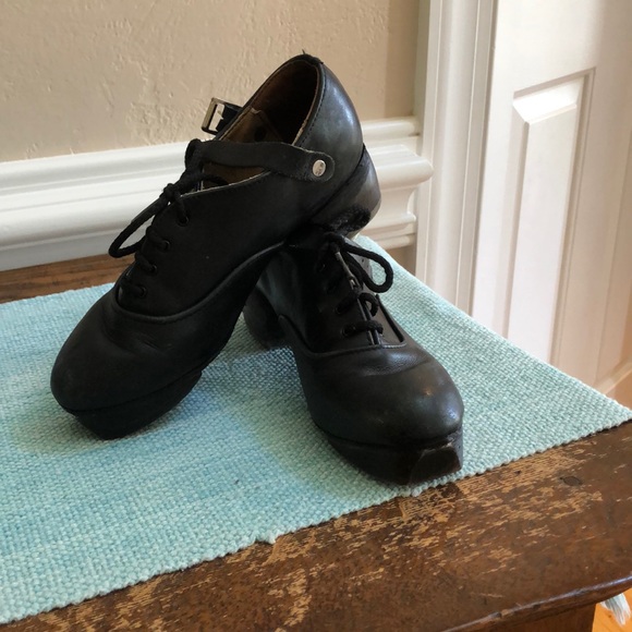 dance shoes nyc